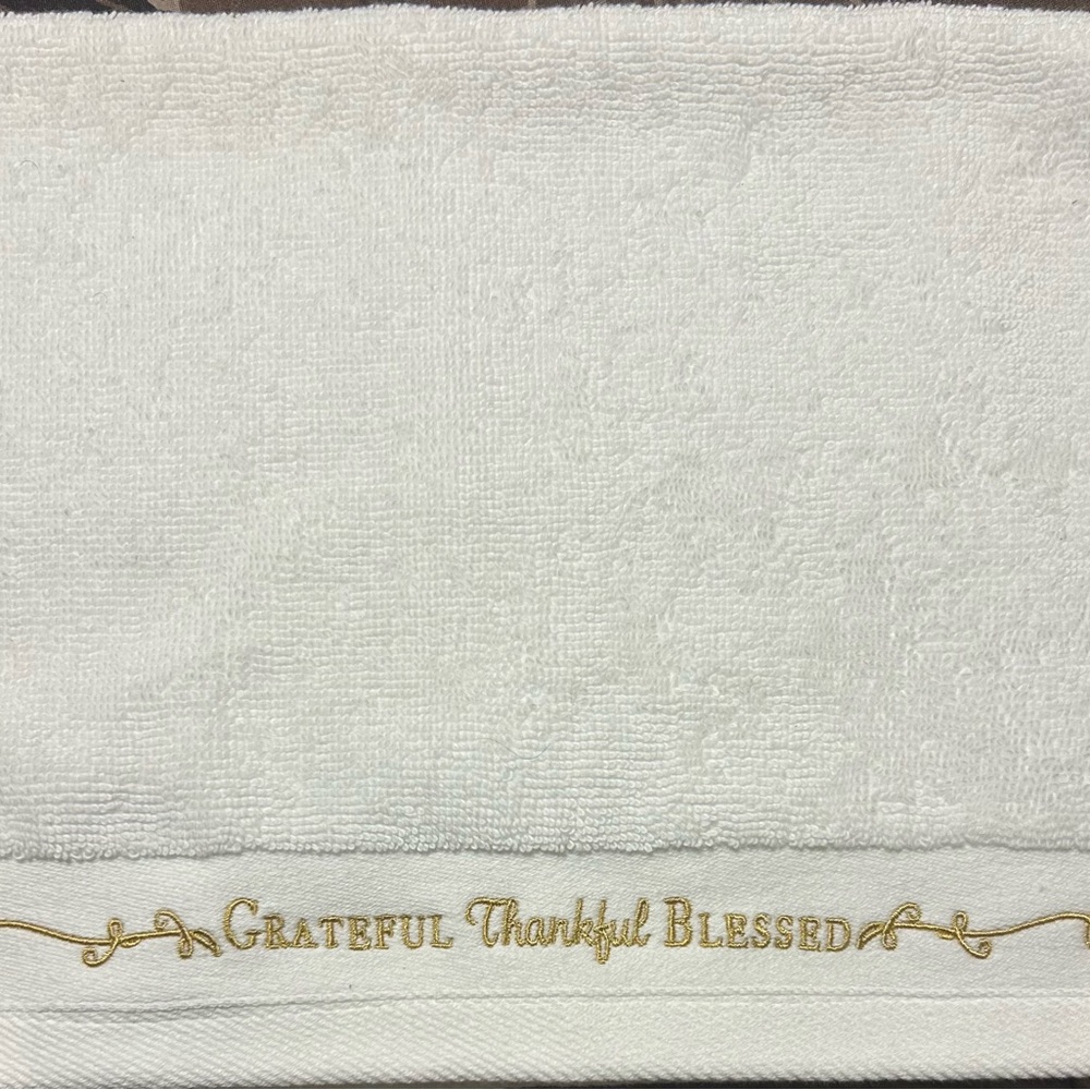 Grateful Thankful Blessed White Bath Towel with matching hand towel